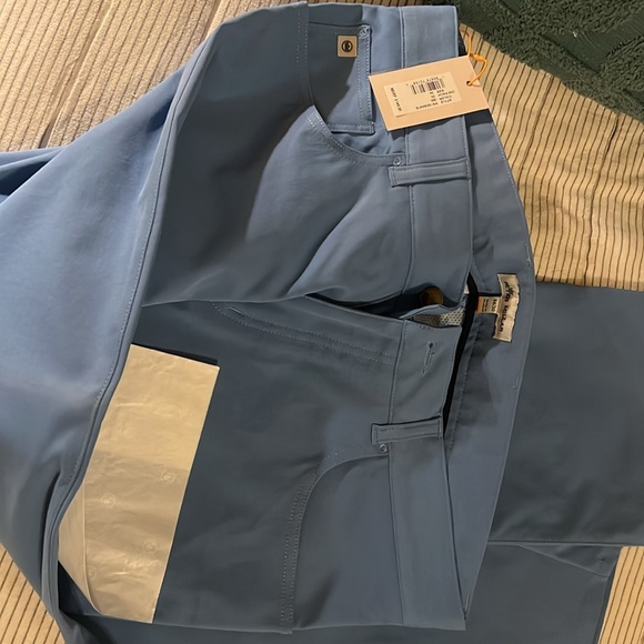 NWT never worn 34x30 - Picture 3 of 3